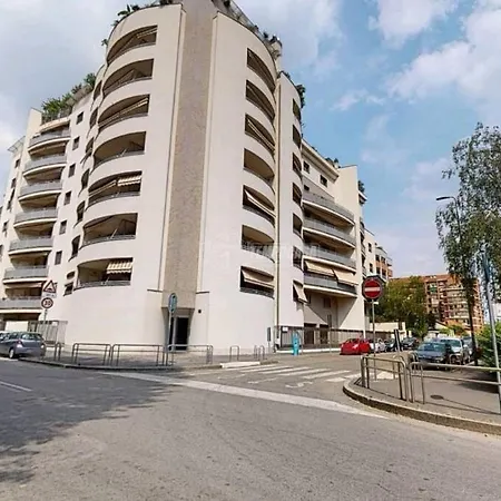 Flo House, Universita Bicocca דירה *